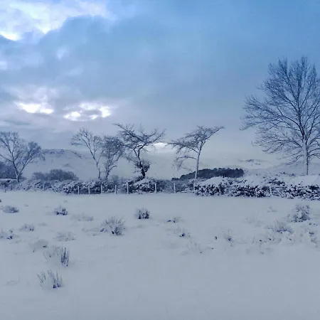The Byre High House Farm 펜션